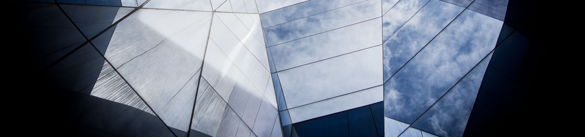 联络球速体育官方